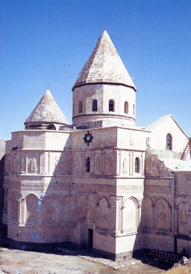 Eglise blanche monastère de Saint-Thadée
