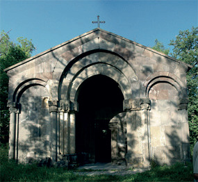 Mise hors d'eau de l'église de Bëghéno Noravank